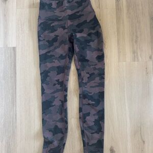 Lululemon Athletica Black and Brown Camouflage Leggings